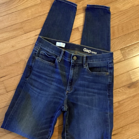 GAP TRUE SKINNY SOFT MID WEIGHT JEAN - EXCELLENT CONDITION - RICH INDIGO BLUE - Picture 4 of 8